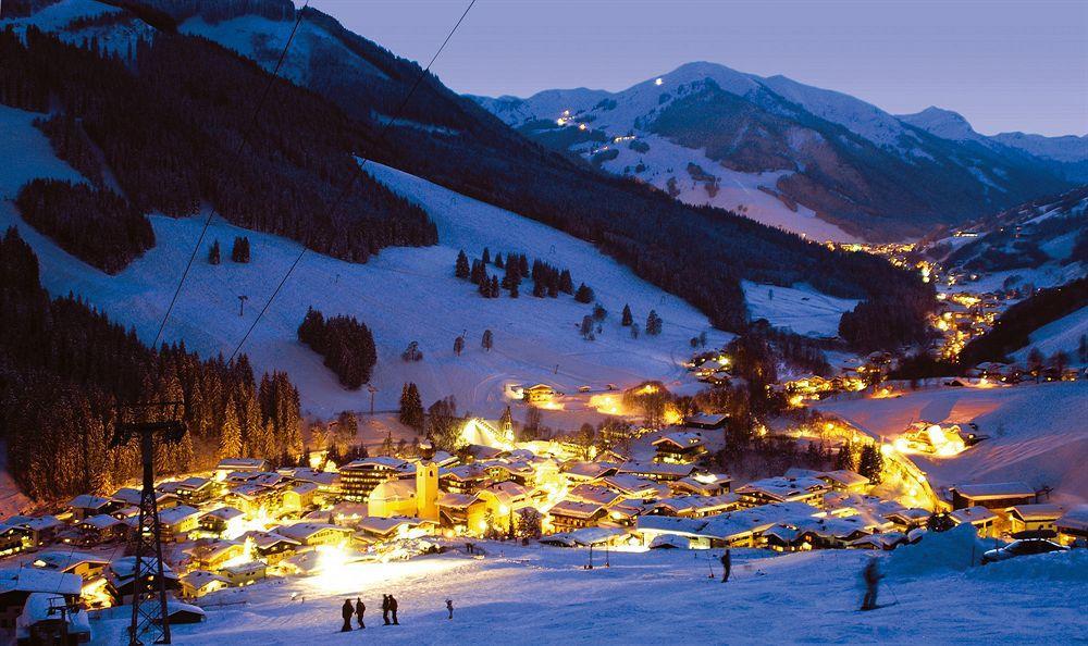 Hotel Herzblut Saalbach Exterior foto